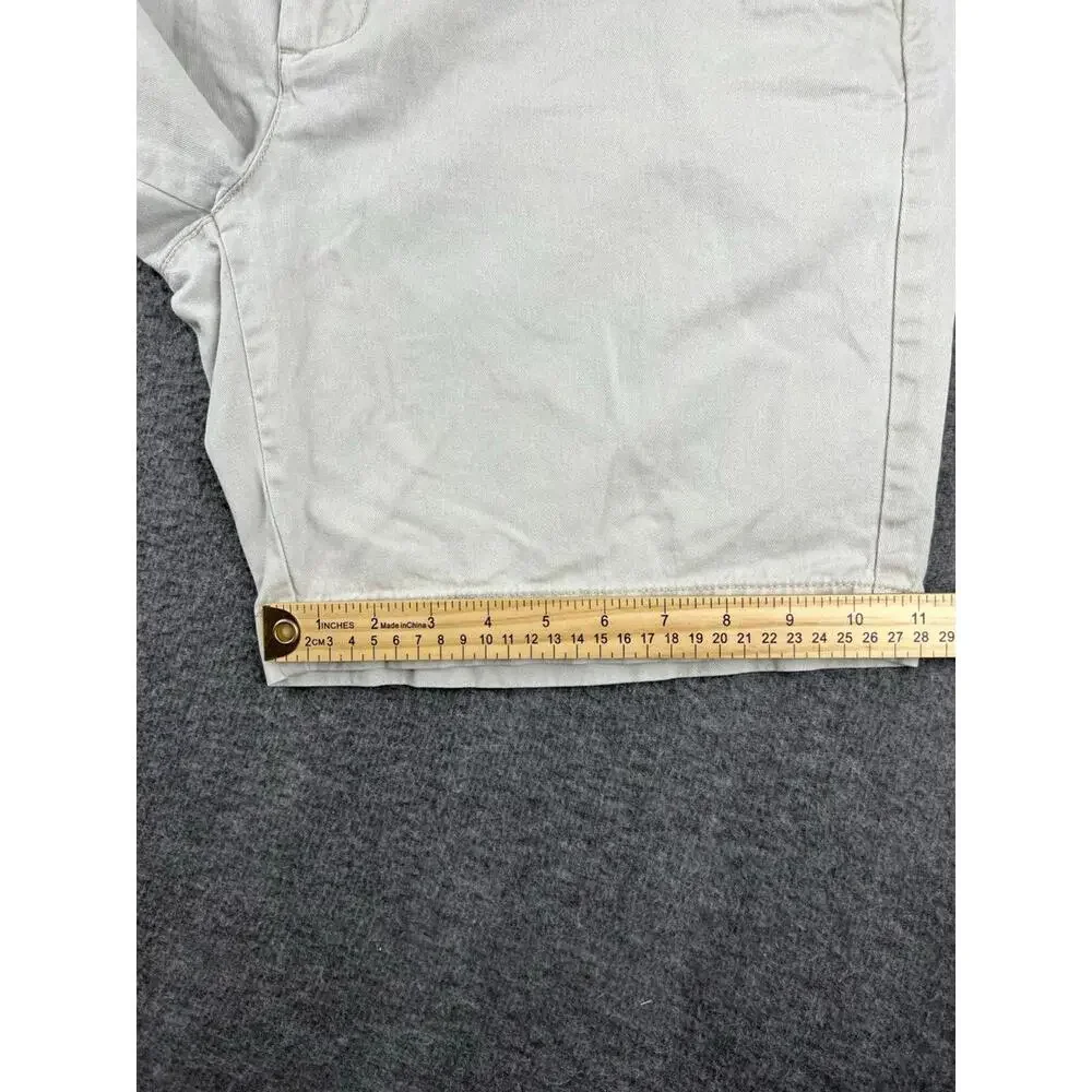 Amazon Essentials Men's Slim Fit Khaki Shorts‎ Size 36
